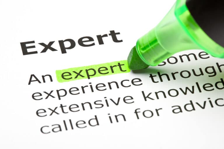 What You Need to Know About Qualifying and Selecting an Expert